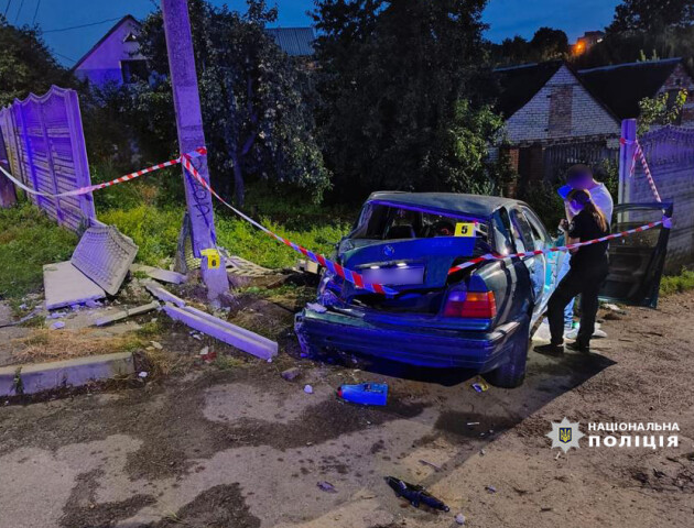 У Луцьку п'яний водій вилетів на тротуар і збив пішохідку: жінка загинула