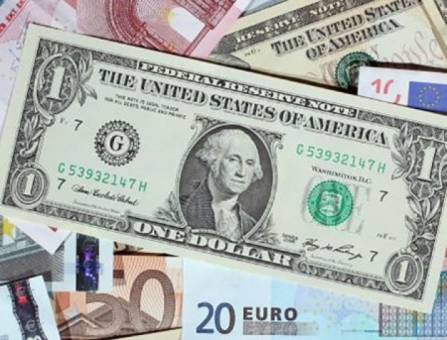 Курс валют на 6 квітня: долар і євро значно втратили в ціні