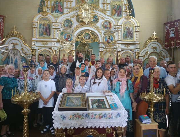 У храмі релігійної громади на Волині вперше провели службу українською