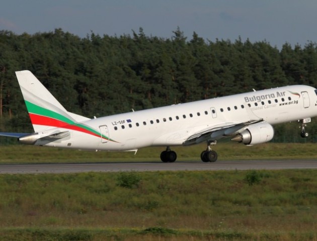 Через воєнний стан «Bulgaria Air» призупинила авіарейси в Україну