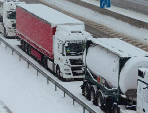 Блокада польського кордону: у чергах стоять 2600 вантажівок
