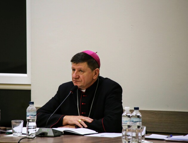 Єпископа Луцького обрали очільником римо-католицького єпископату України