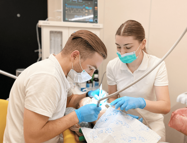 Безболісне лікування зубів у Луцьку – як таке можливо