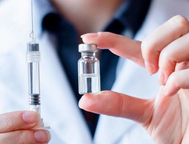 ЮНІСЕФ заявила про фальсифікації довідок про вакцинацію в Україні
