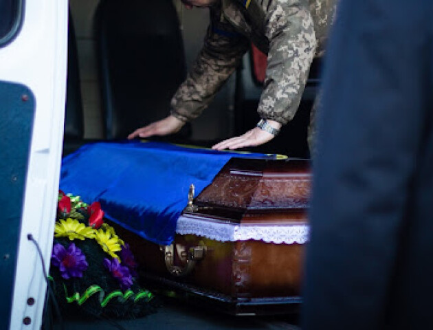 У селище на Волині сьогодні привезуть тіло Героя