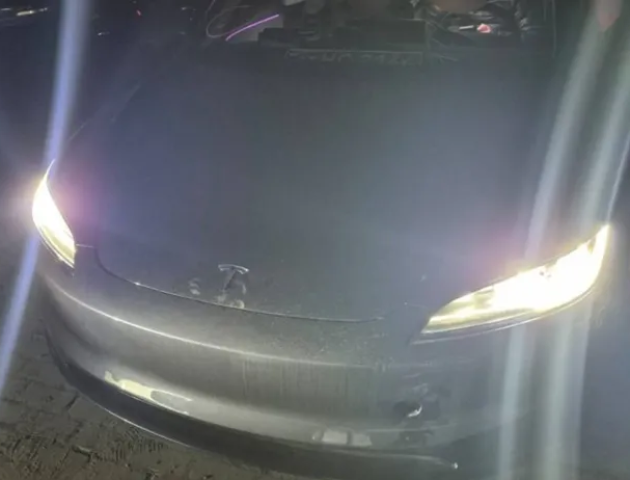 Юна лучанка, напившись, їздила Луцьком на «Teslа»