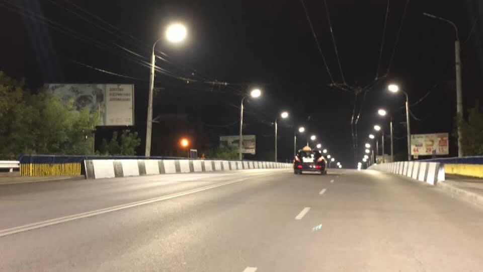 У Луцьку встановили LED-освітлення на мості та ще одній вулиці