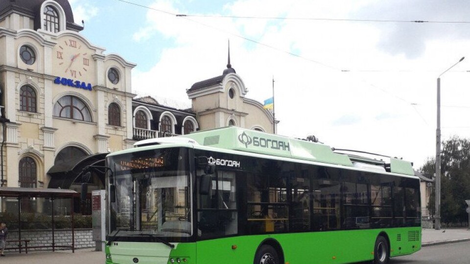 У Провідну неділю з Луцька до Гаразджі курсуватиме вісім тролейбусів