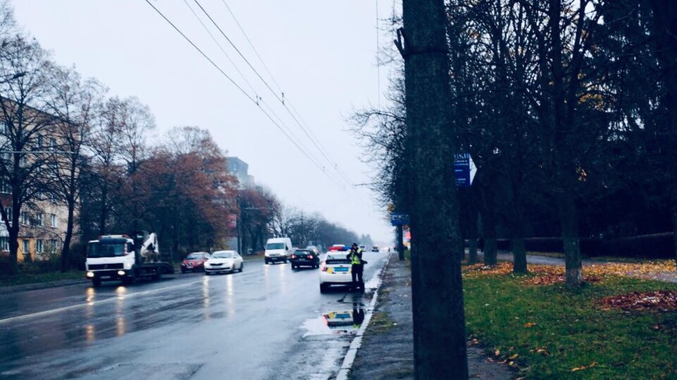 У Луцьку на 6 вулицях перевіряють швидкість авто приладами TruCAM