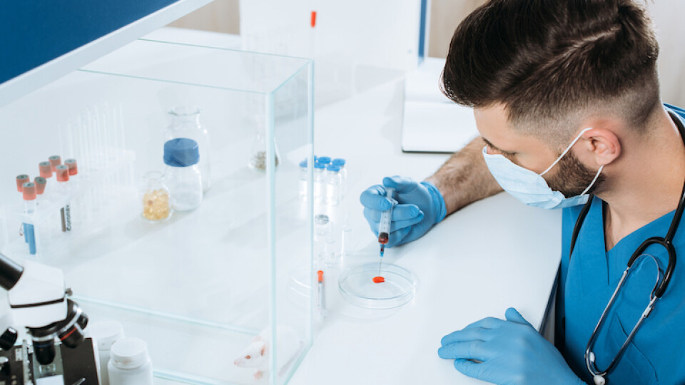 МОЗ хоче, щоб приватні лабораторії тестували на коронавірус за державні гроші