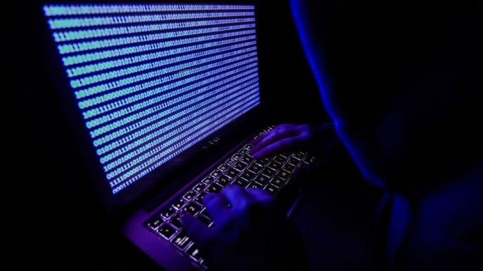 В Україні кібератаки зазнали урядові сайти: деталі