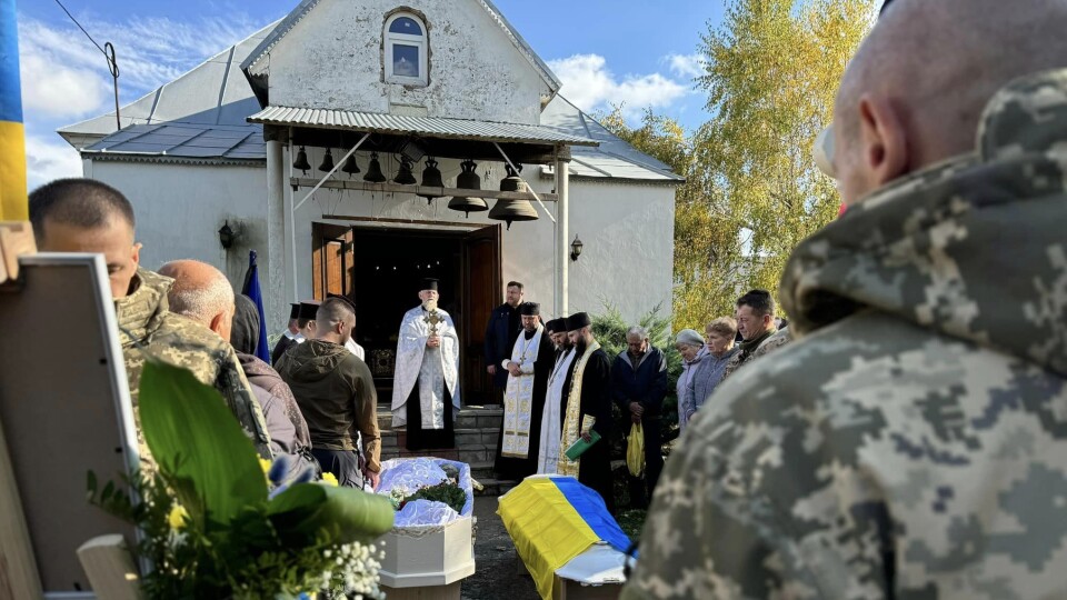 У громаді на Волині віддали останню шану полеглому захиснику. ФОТО