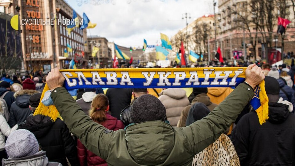 У Києві тисячі людей вийшли на марш проти російської агресії