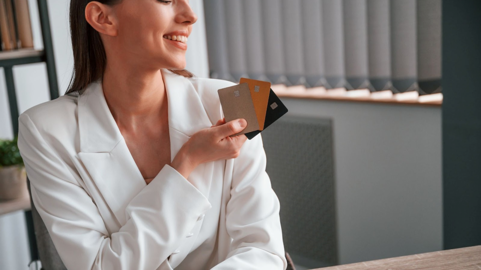 Як відкрити карту “Ключ до рахунку” у ПриватБанку