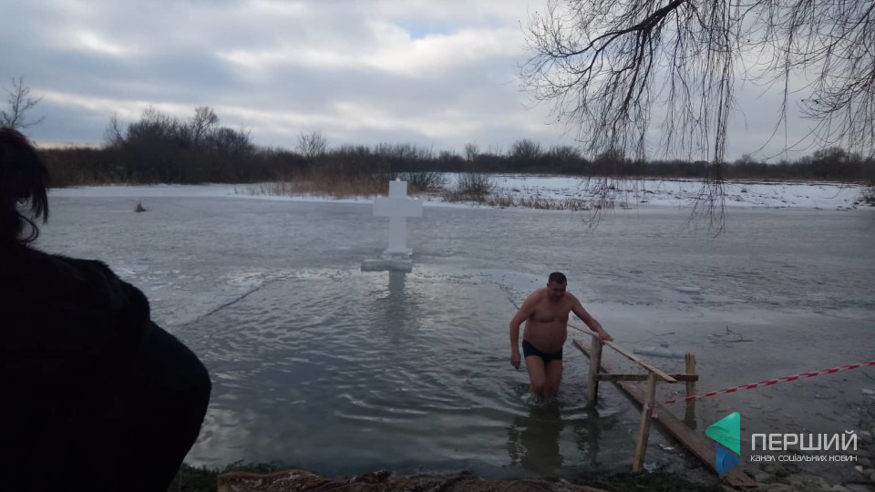 У Жидичині стартували водохрещенські купання. ФОТО. ВІДЕО