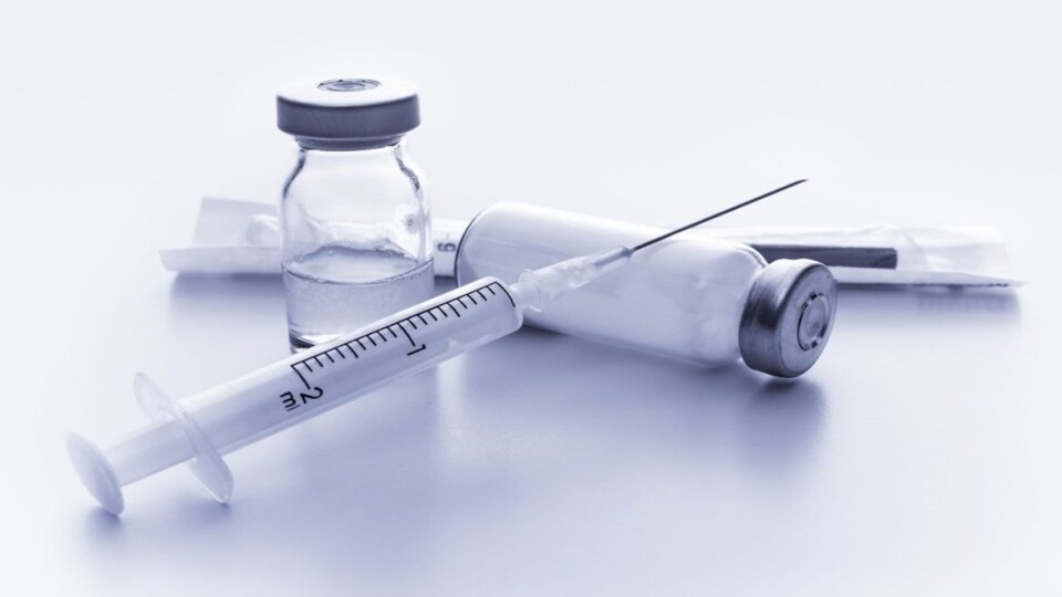 В Україні почали надходити в аптеки вакцини від грипу