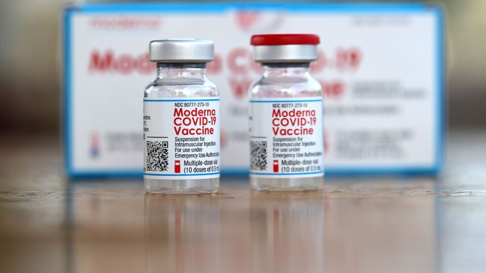 На Волинь знову приїхала вакцина Moderna від коронавірусу