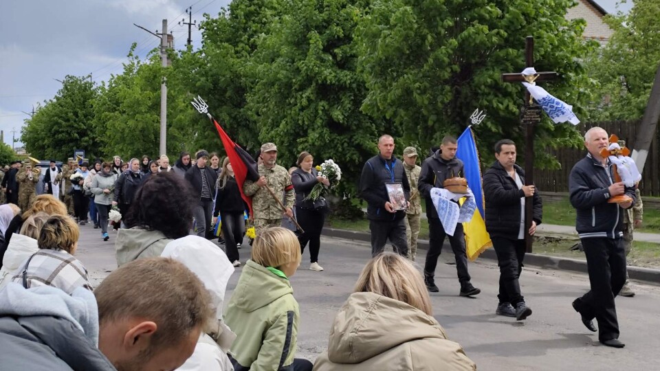 Громада на Волині провела у вічність воїна. ФОТО