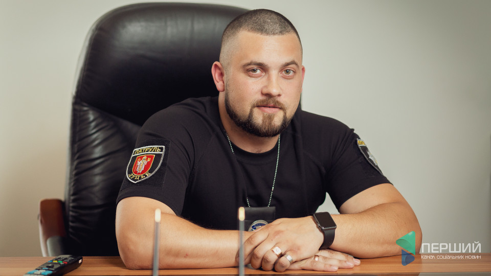 «Вісім тисяч гривень – не зарплата для людини, яка щодня ризикує життям», - Олександр Вовченко