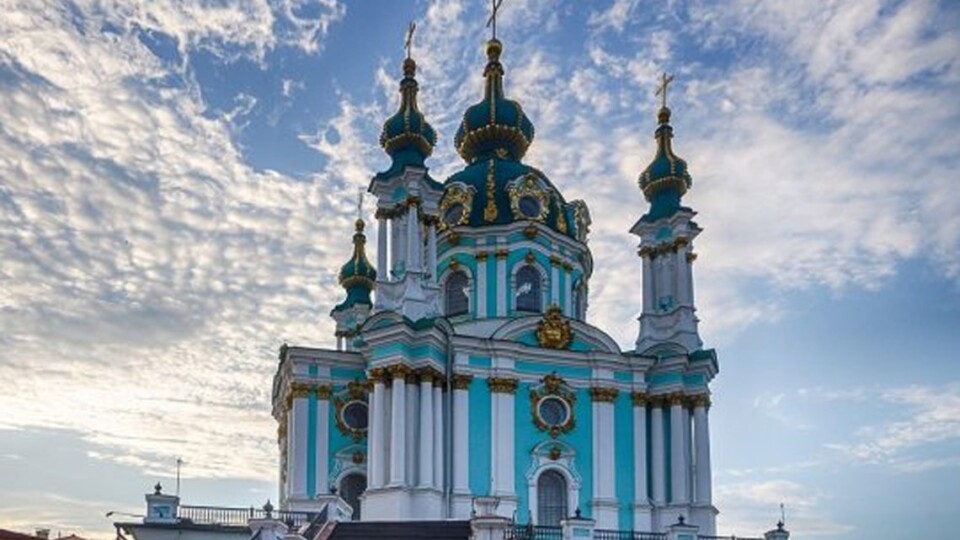 В українських церквах будуть щеплювати проти ковіду