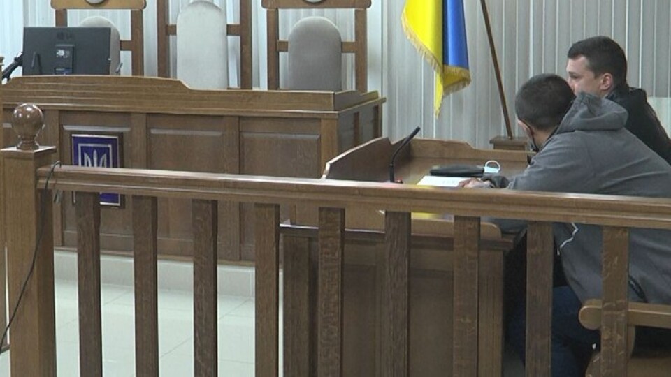 Суд виніс вирок водію, який у Луцьку на переході збив чоловіка з двома дітьми
