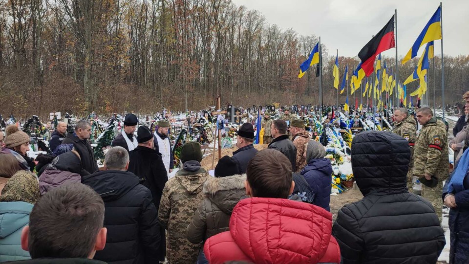 На Волині провели в останню дорогу Героя Юрія Наумчука. ФОТО