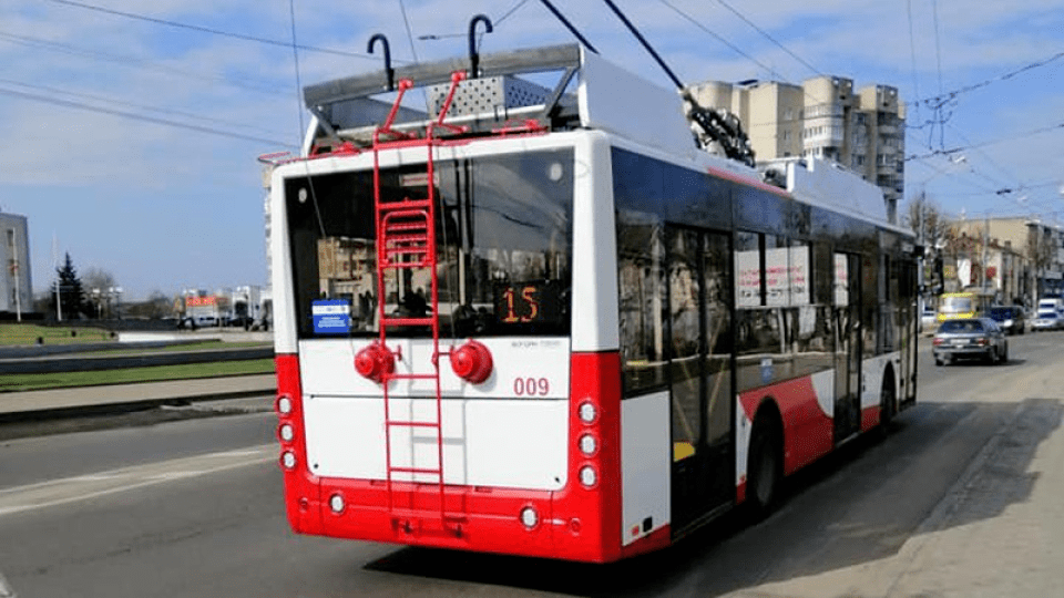 Як курсуватимуть в Луцьку тролейбуси через аварійні і планові вимкнення