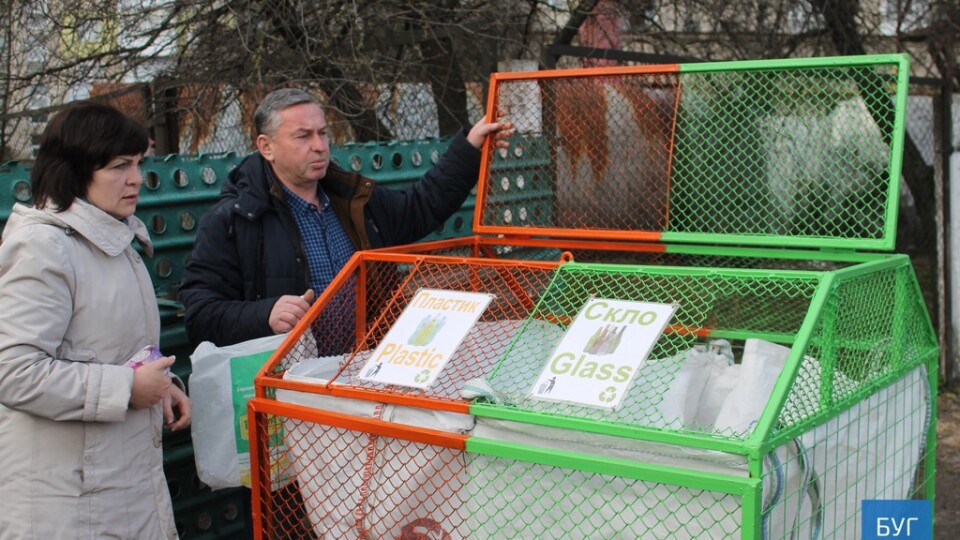 Безкультур'я і вандалізм. У Володимирі підприємець більше не хоче займатися роздільним збором сміття