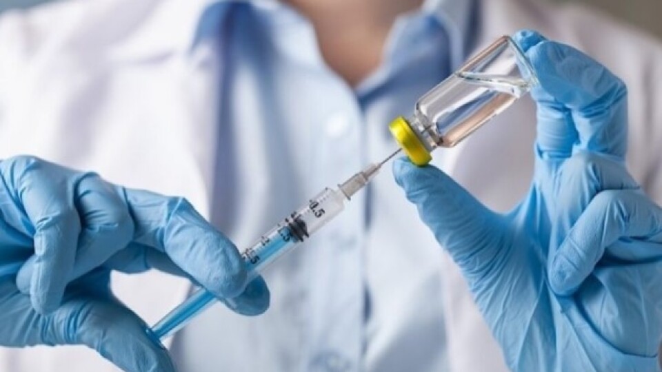 Скільки людей в Україні вже вакцинували від коронавірусу