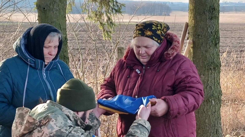 Громада на Волині прощалася із захисником. ФОТО