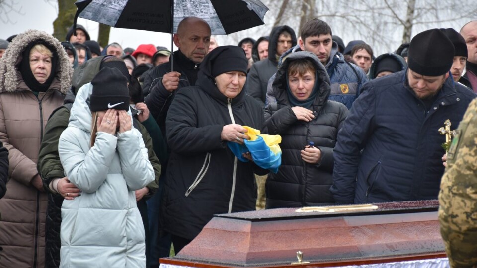 На Волині в останню дорогу провели полеглого Героя. ФОТО