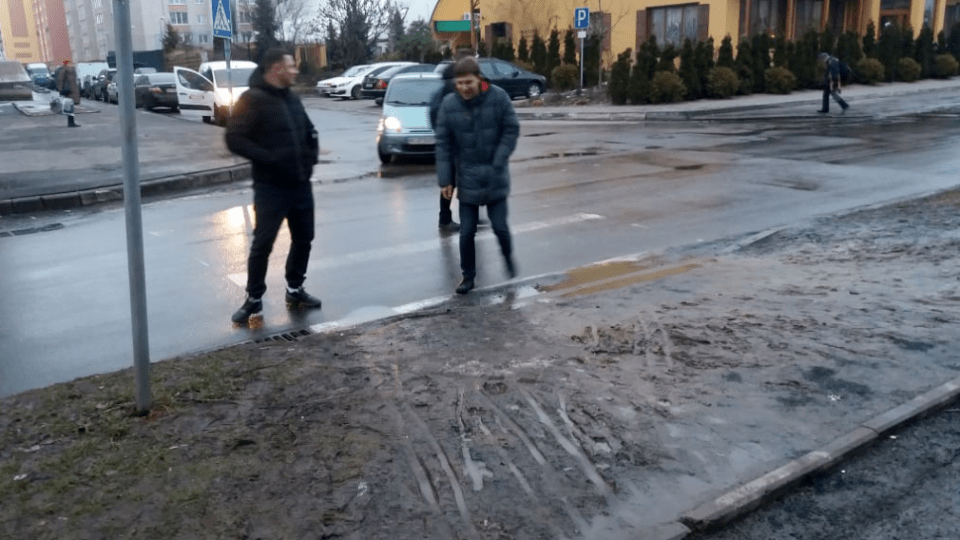 Лучани підтримали петицію про облаштування переходу на вулиці Кравчука