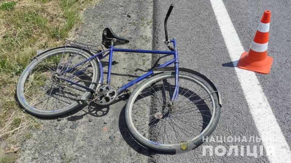 На Волині авто збило велосипедиста: 55-річного чоловіка госпіталізували