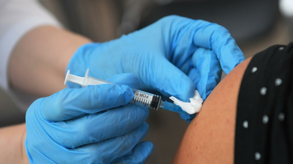 В Україні всім дозволили робити бустерну вакцинацію