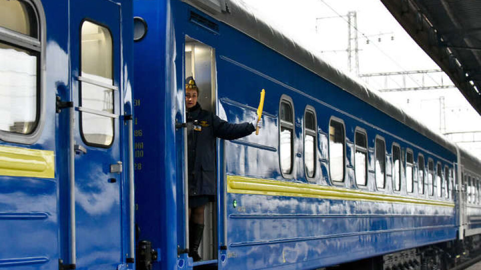 Залізничне сполучення в Україні запустять вже цього тижня. Квитки здорожчають