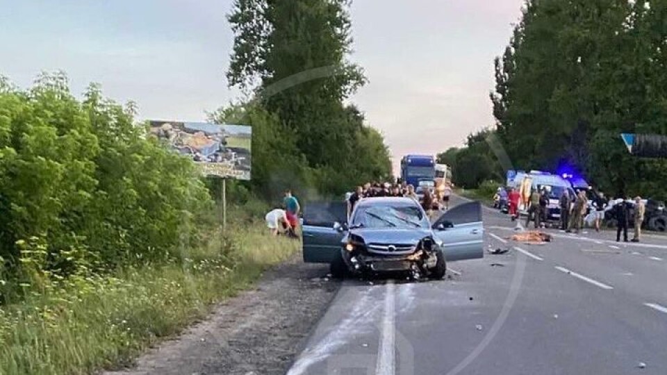 У Нововолинську сержант поліції збив на смерть двох правоохоронців: деталі аварії