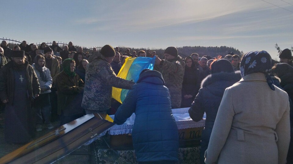 Громада на Волині поховала свого Героя. ФОТО