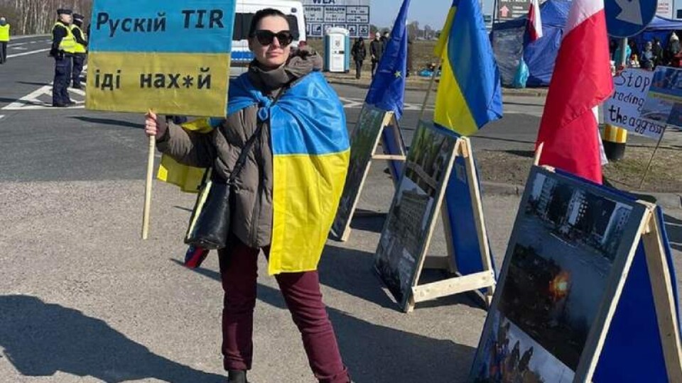 Російські водії погрожують активістам. Як українці блокують фури на кордоні
