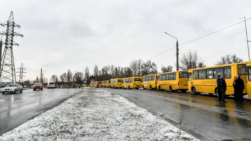 Окупанти розстріляли колону жінок та дітей на Київщині
