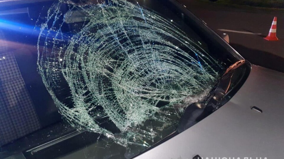 У Луцькому районі водійка збила пішохода: чоловік помер у лікарні