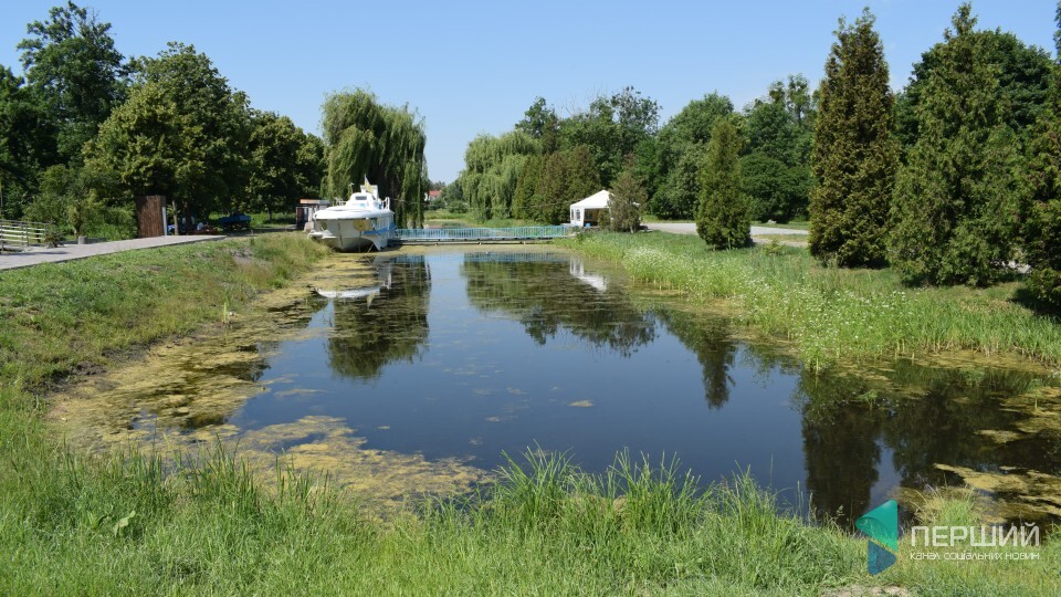 У Луцьку в Центральному парку почистять канали за 680 тисяч