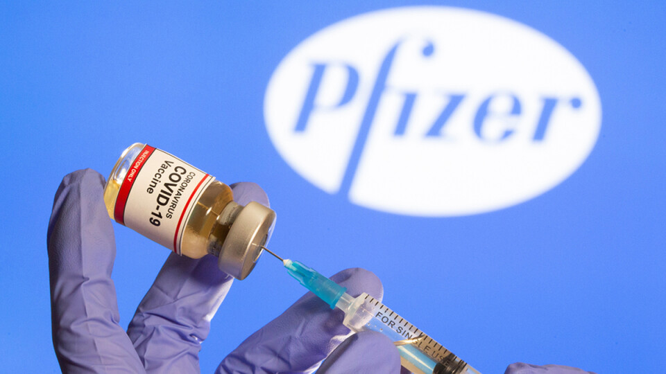 У МОЗ розповіли, коли в Україні з'явиться COVID-вакцина Pfizer