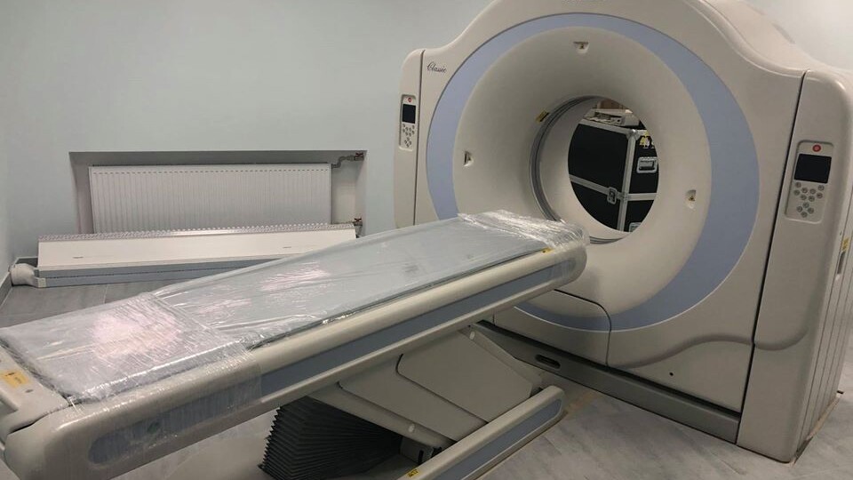 У Луцьку районну лікарню купили комп'ютерний томограф