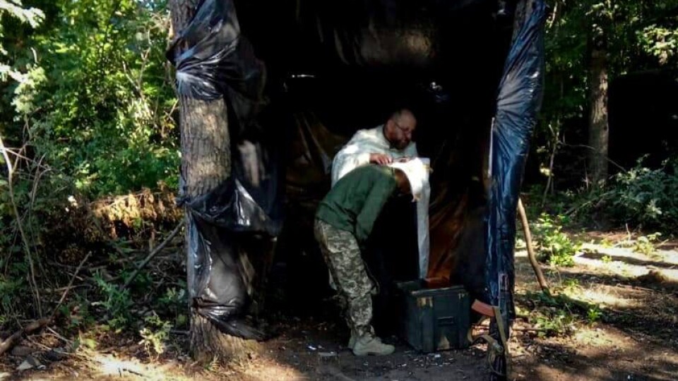 Як проходить таїнство сповіді та причастя воїнів волинської бригади на фронті