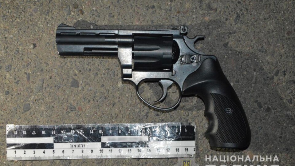 У Ковелі 34-річний пасажир погрожував водієві пістолетом