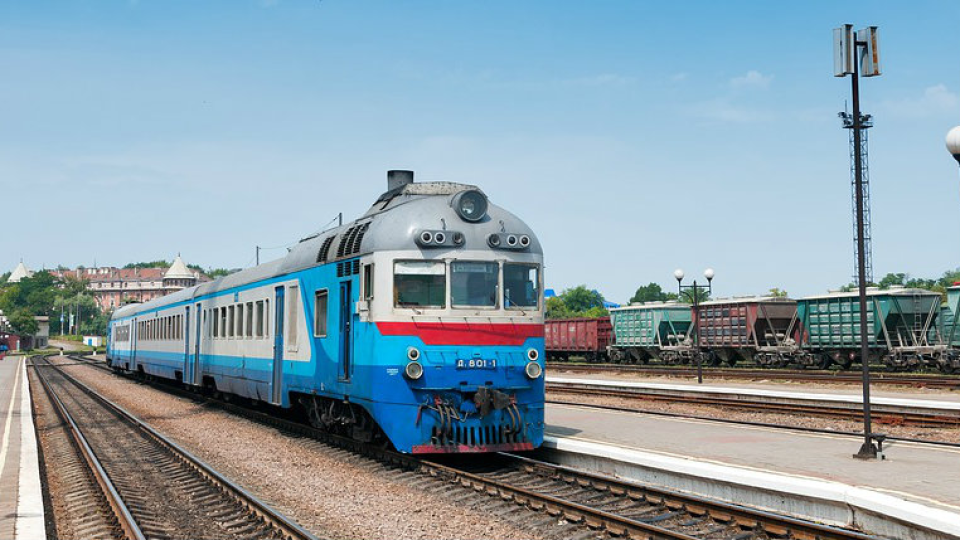 Через низький попит тимчасово не курсуватиме поїзд Ковель — Ягодин — Ковель