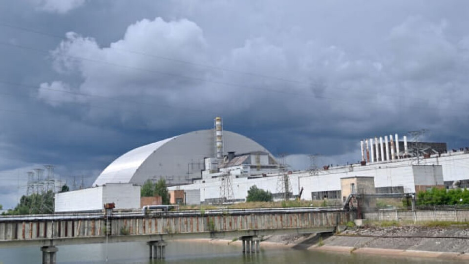 Окупанти у зоні радіації в Чорнобилі: Нацгвардія чинить опір