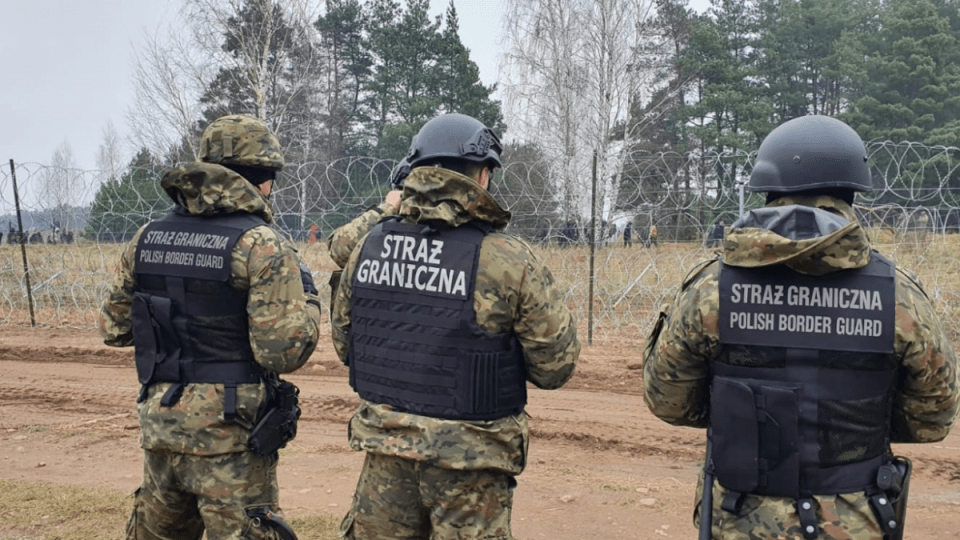 Більше 100 мігрантів намагалися прорвати польський кордон з боку Білорусі