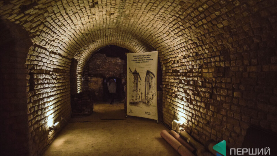 Нововідкриті підземелля в Луцьку: показали відео зсередини