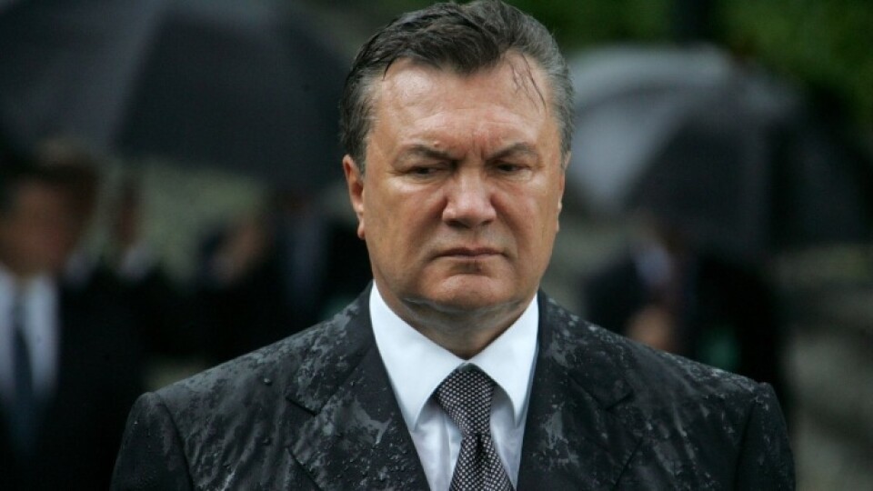 Янукович звернувся до Зеленського – пропонує здатися